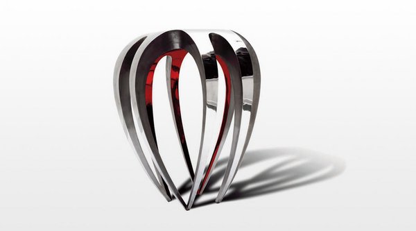 "Red Stele" in stainless steel and red painting.