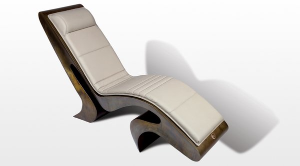 Méridienne, métal patiné et assise en cuir